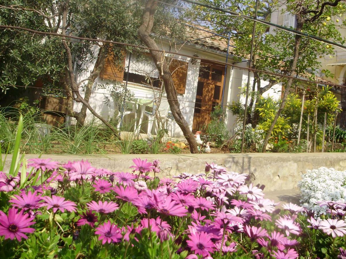 מאלי לוסיניי Apartman Kristina And Free Parking מראה חיצוני תמונה